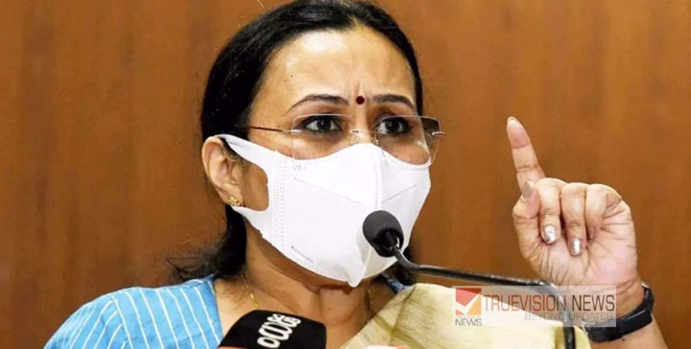 ഒമിക്രോണ്‍ ജെഎന്‍ 1 വകഭേദമായ എല്‍എഫ് 7 ആണ് കേരളത്തിൽ ; ക്യാമ്പുകളിൽ കൊവിഡ് പ്രതിരോധം പ്രധാനമെന്ന് മന്ത്രി വീണാ ജോര്‍ജ് 