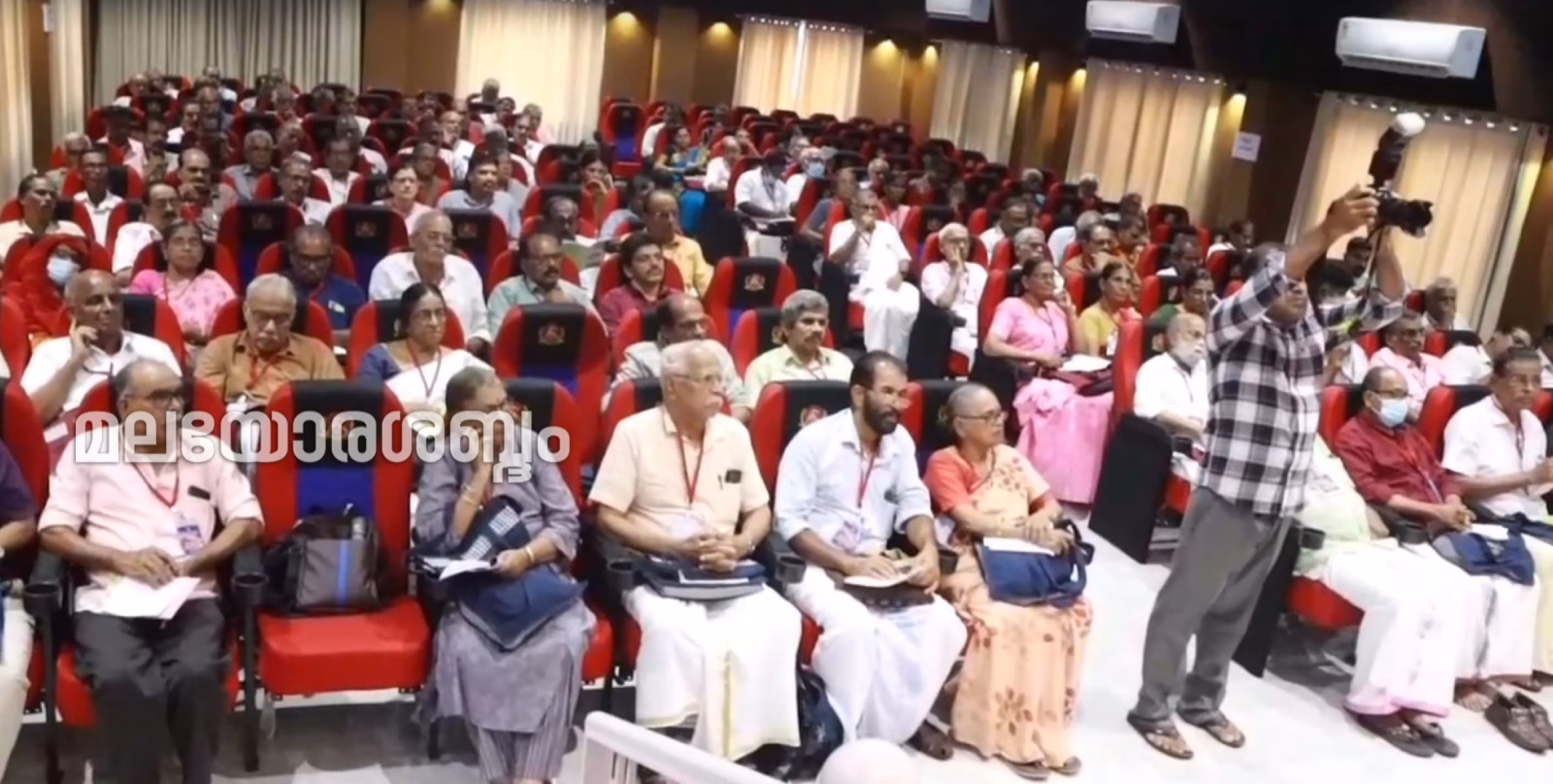 കേരള കോ-ഓപ്പറേറ്റീവ് സർവ്വീസ് പെൻഷനേഴ്സ് അസോസിയേഷൻ കണ്ണൂർ ജില്ലാ സമ്മേളനം നടന്നു