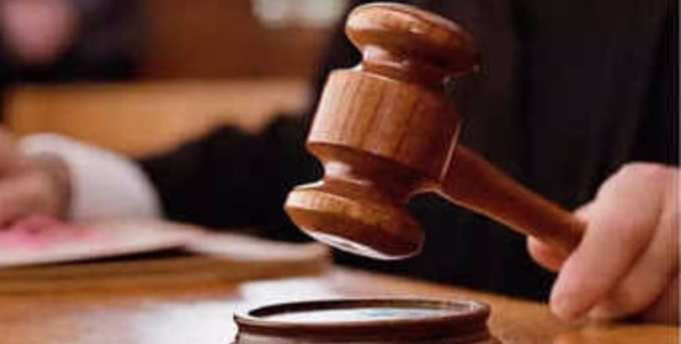നീറ്റ് പിജി പരീക്ഷ :ഒറ്റ ഷിഫ്റ്റായി  നടത്തണമെന്ന് സുപ്രീം കോടതി ഉത്തരവ്