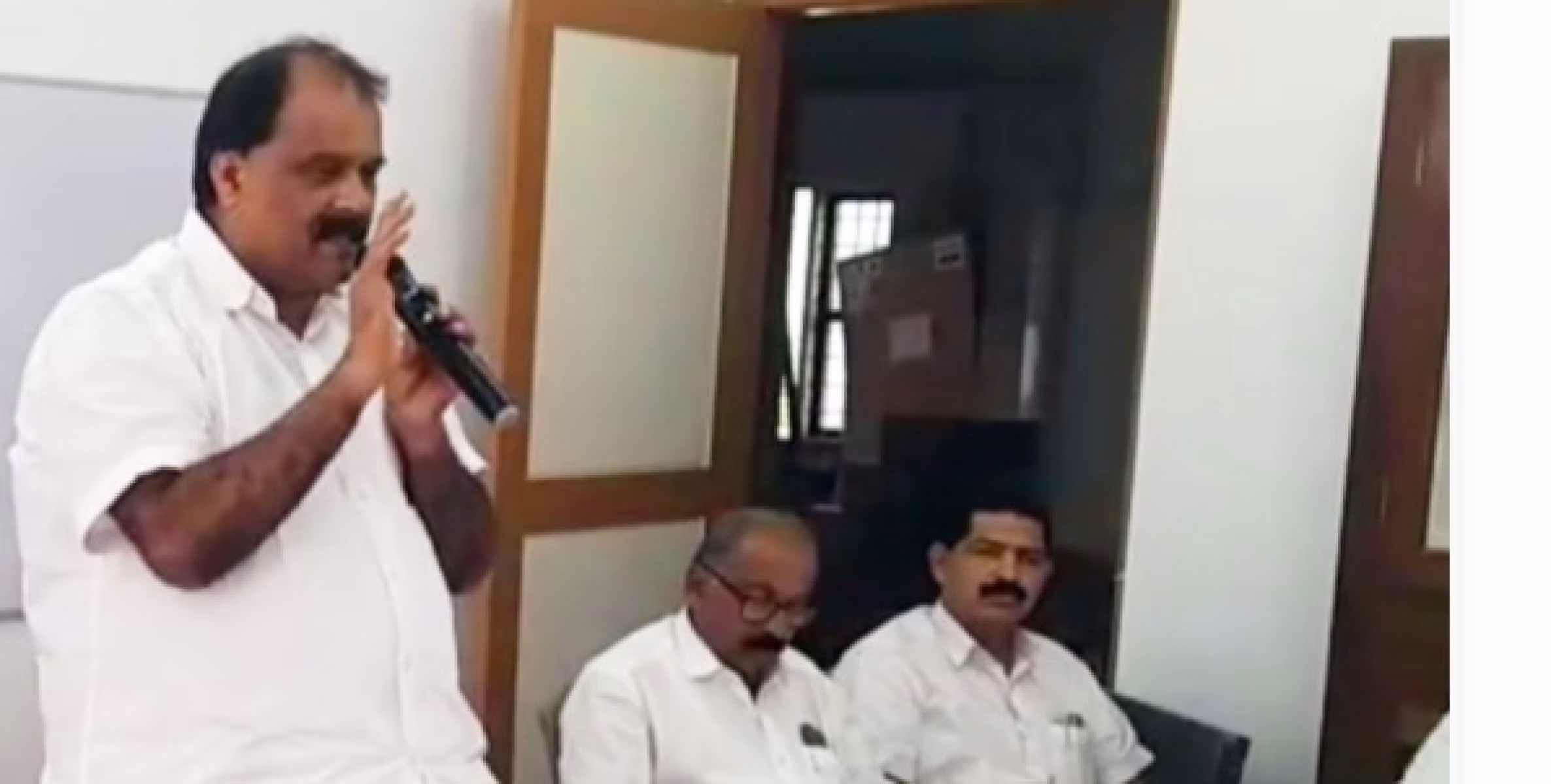 വന്യമൃഗങ്ങളും വനപാലകരും ജനങ്ങളെ ഒരുപോലെ വേട്ടയാടുന്നുവെന്ന് കേരള കോൺഗ്രസ് (എം).