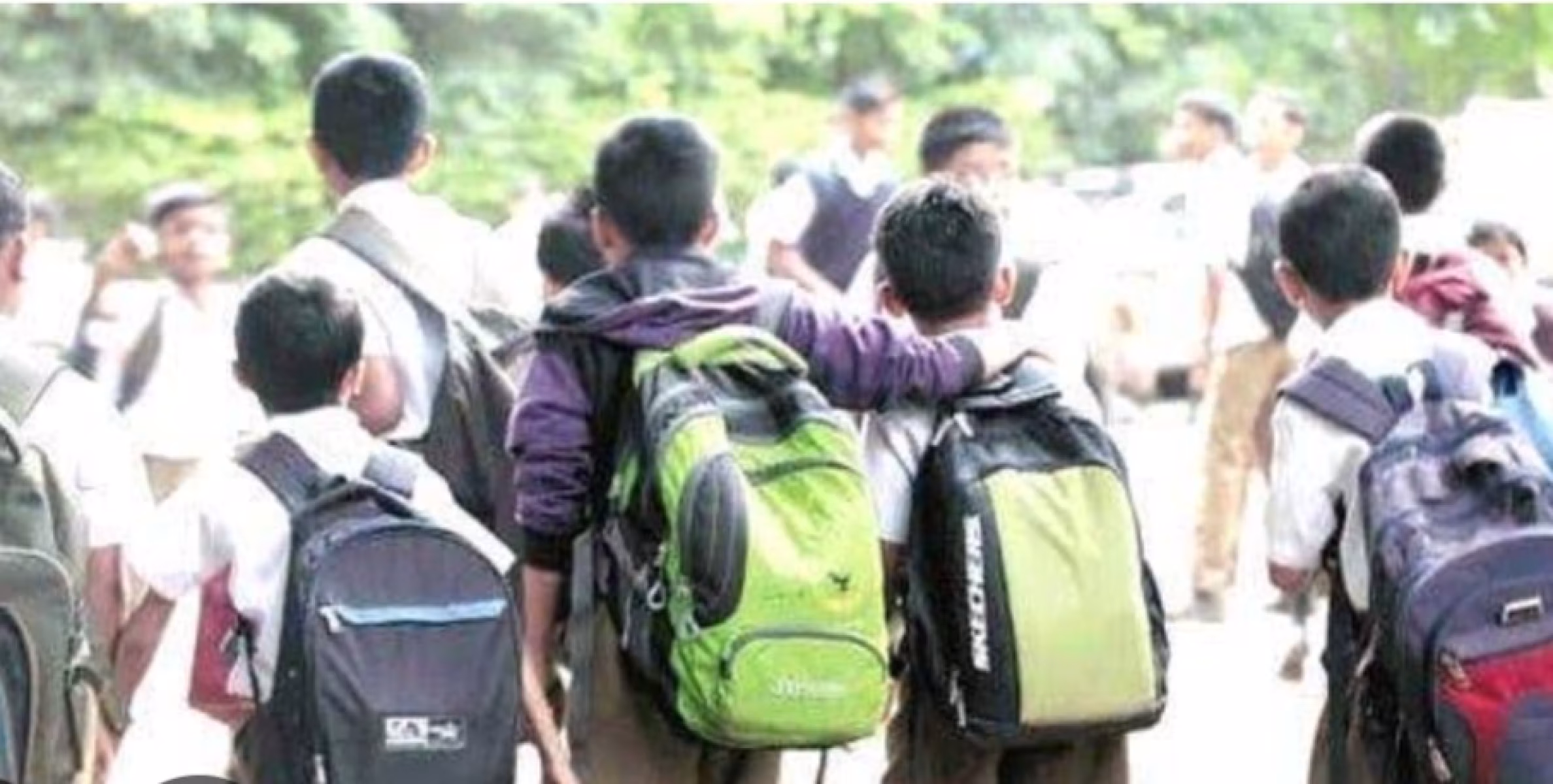 പഠനാരംഭം :വേനലവധിയ്ക്ക് ശേഷം സംസ്ഥാനത്തെ സ്കൂളുകൾ ഇന്ന് തുറക്കും.ഒന്നാം ക്ലാസിലേക്ക് പുതുതായി എത്തുന്നത് മൂന്നു ലക്ഷത്തോളം കുട്ടികൾ 