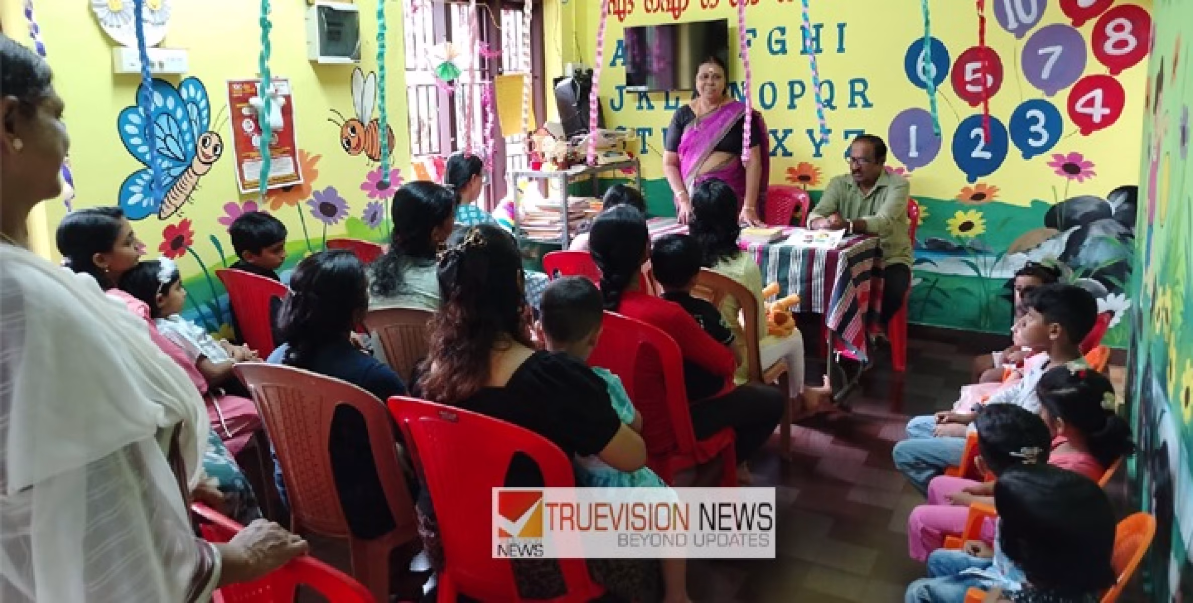 ഇടത്തിലമ്പലം ഓലേശ്വരം അങ്കണവാടിയിൽ  പ്രവേശനോത്സവം ഗംഭീരം 