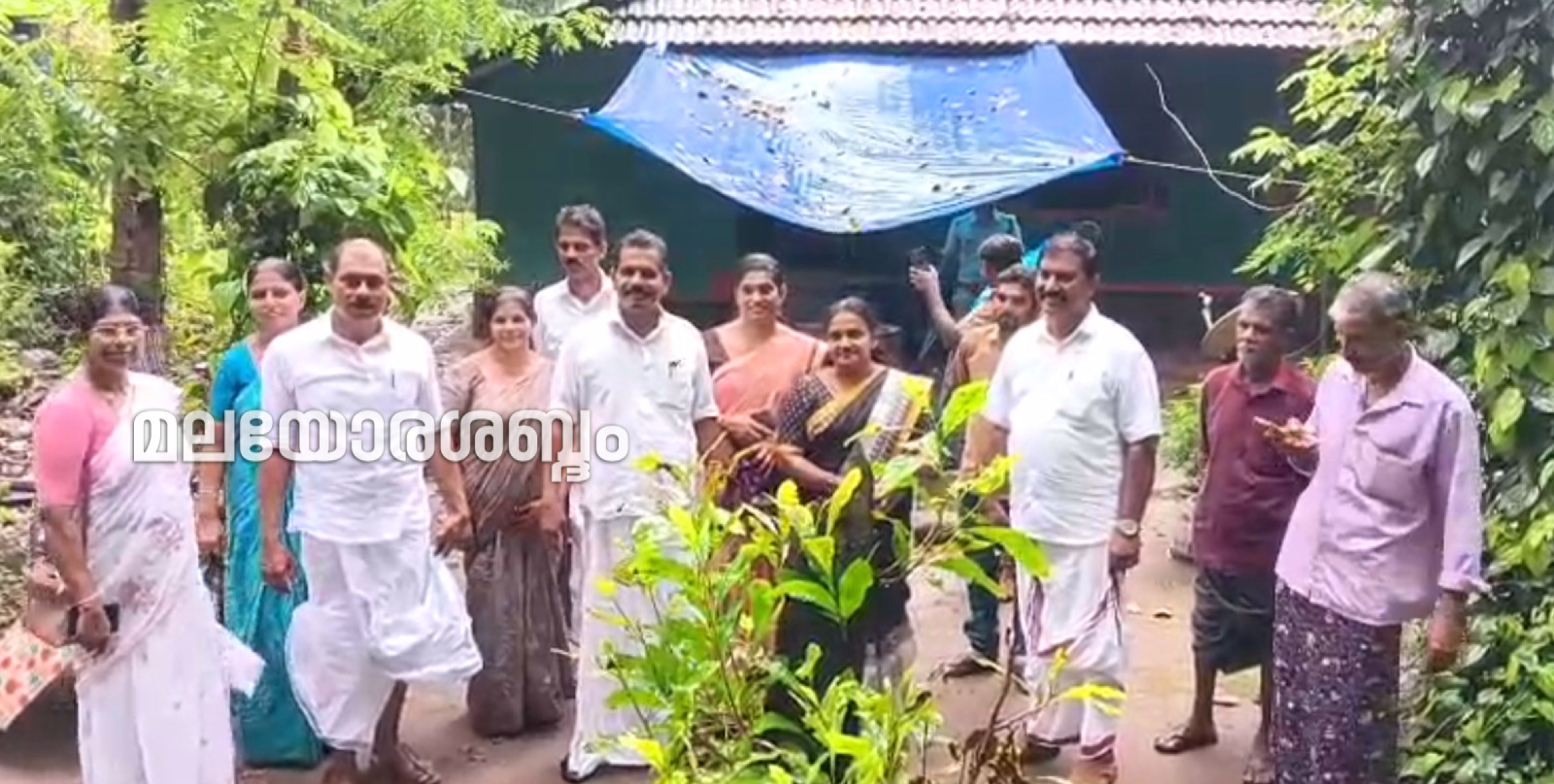 കച്ചേരികടവ് പുഴയോരത്ത് താമസിക്കുന്നവരുടെ ഭൂമി സർക്കാർ ഏറ്റെടുക്കണം:  അയ്യങ്കുന്ന് പഞ്ചായത്ത് പ്രസിഡണ്ട് 