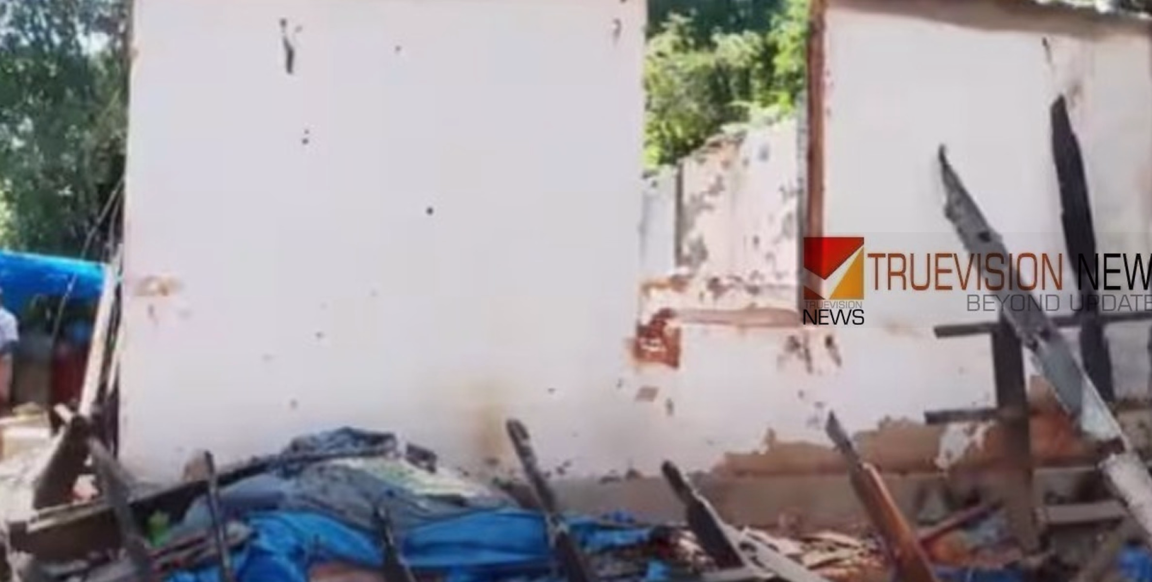  പ്രദേശവാസിയുടെ ഫോണും ലാപ്ടോപും പരിശോധിക്കും; ഒരു കുടുംബത്തിലെ നാല് പേ‍ർ വെന്തുമരിച്ച സംഭവം, അന്വേഷണം ഊർജിതം 