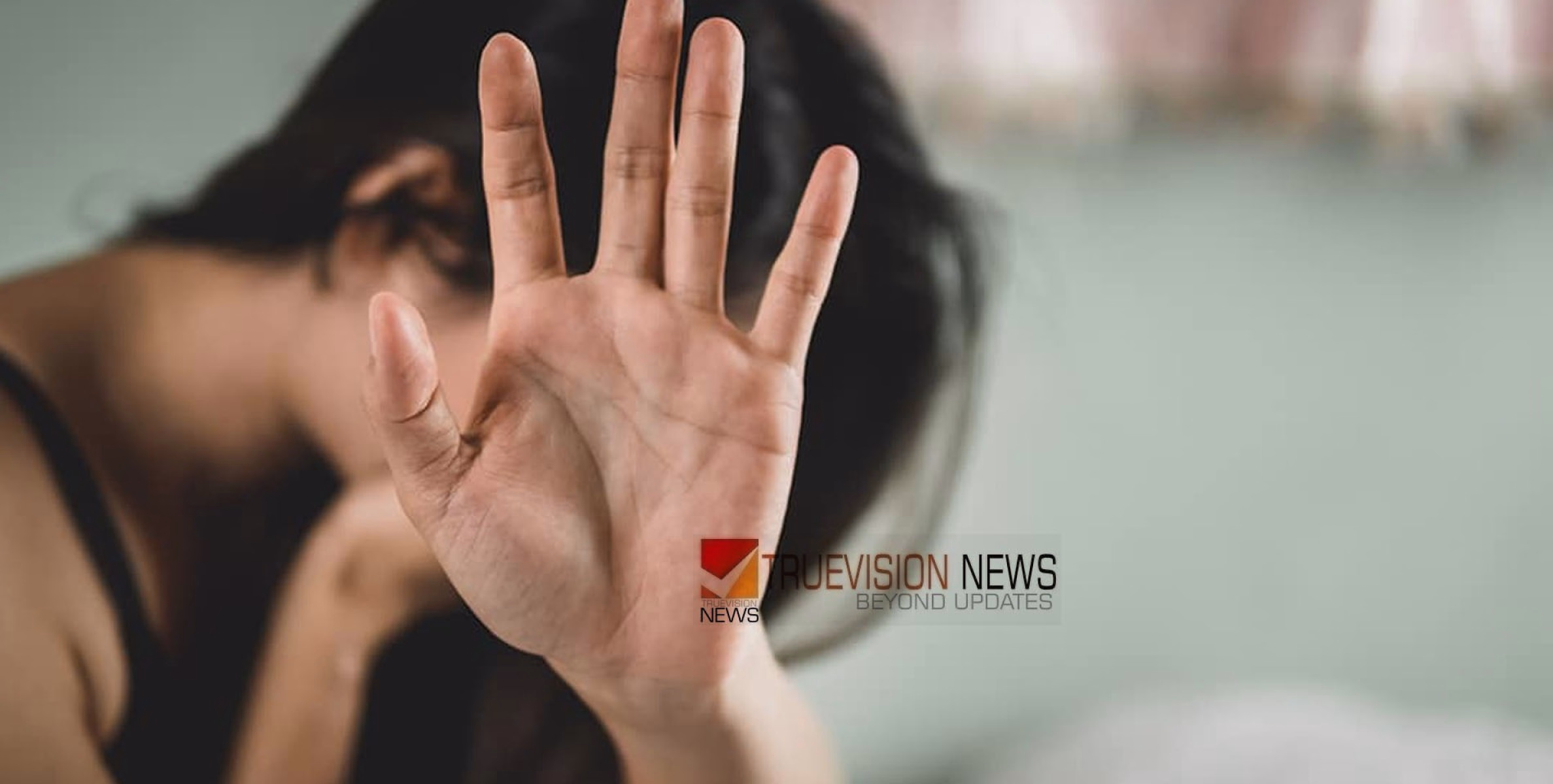  വീട്ടിൽ മീറ്റർ റീഡിങ്ങിനെത്തിയപ്പോൾ പീഡിപ്പിക്കാൻ ശ്രമിച്ചു; കണ്ണൂരിൽ കെഎസ്ഇബി മീറ്റർ റീഡർ കസ്റ്റഡിയിൽ   