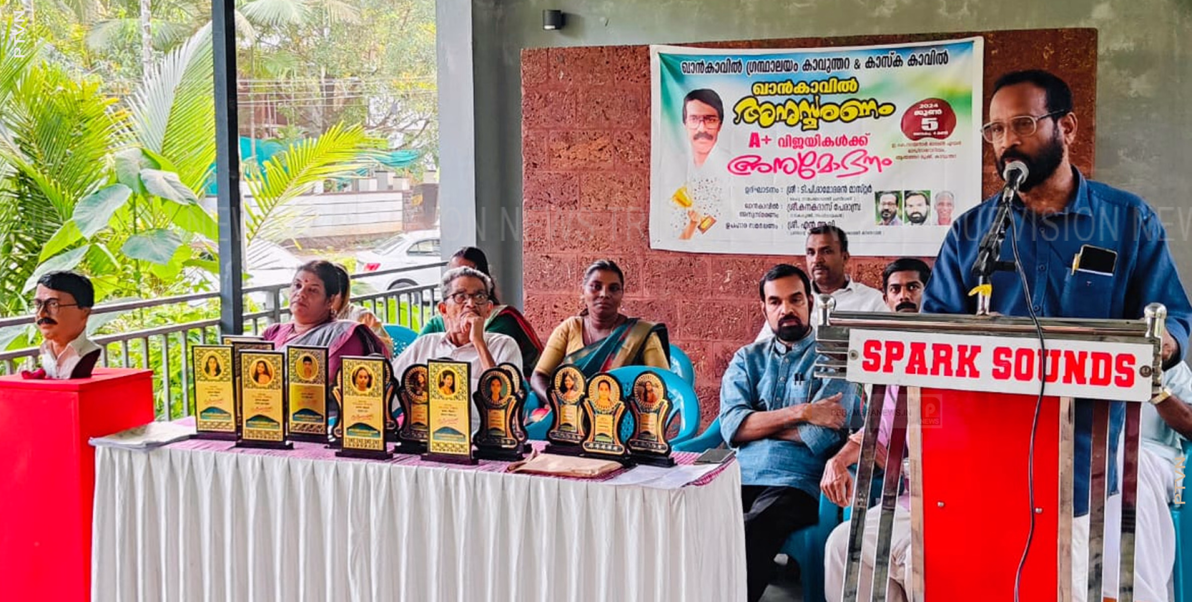 ഖാന്‍ കാവില്‍ ചരമ വാര്‍ഷികദിനം ആചരിച്ചു