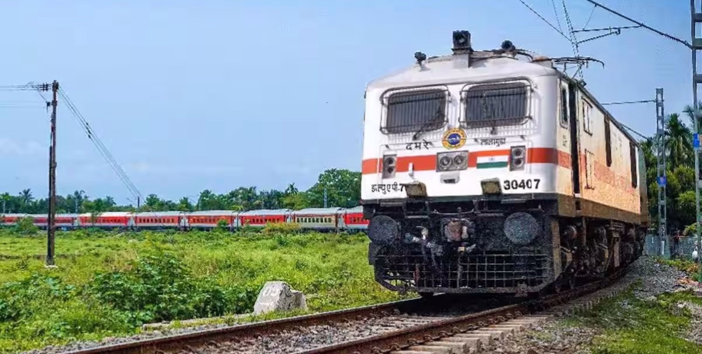 ട്രെയിൻ 'തൽക്കാൽ' ടിക്കറ്റ് ബുക്ക് ചെയ്യുന്നതിന് ആധാർ നിർബന്ധമാക്കുമെന്ന് റെയിൽവേ മന്ത്രി