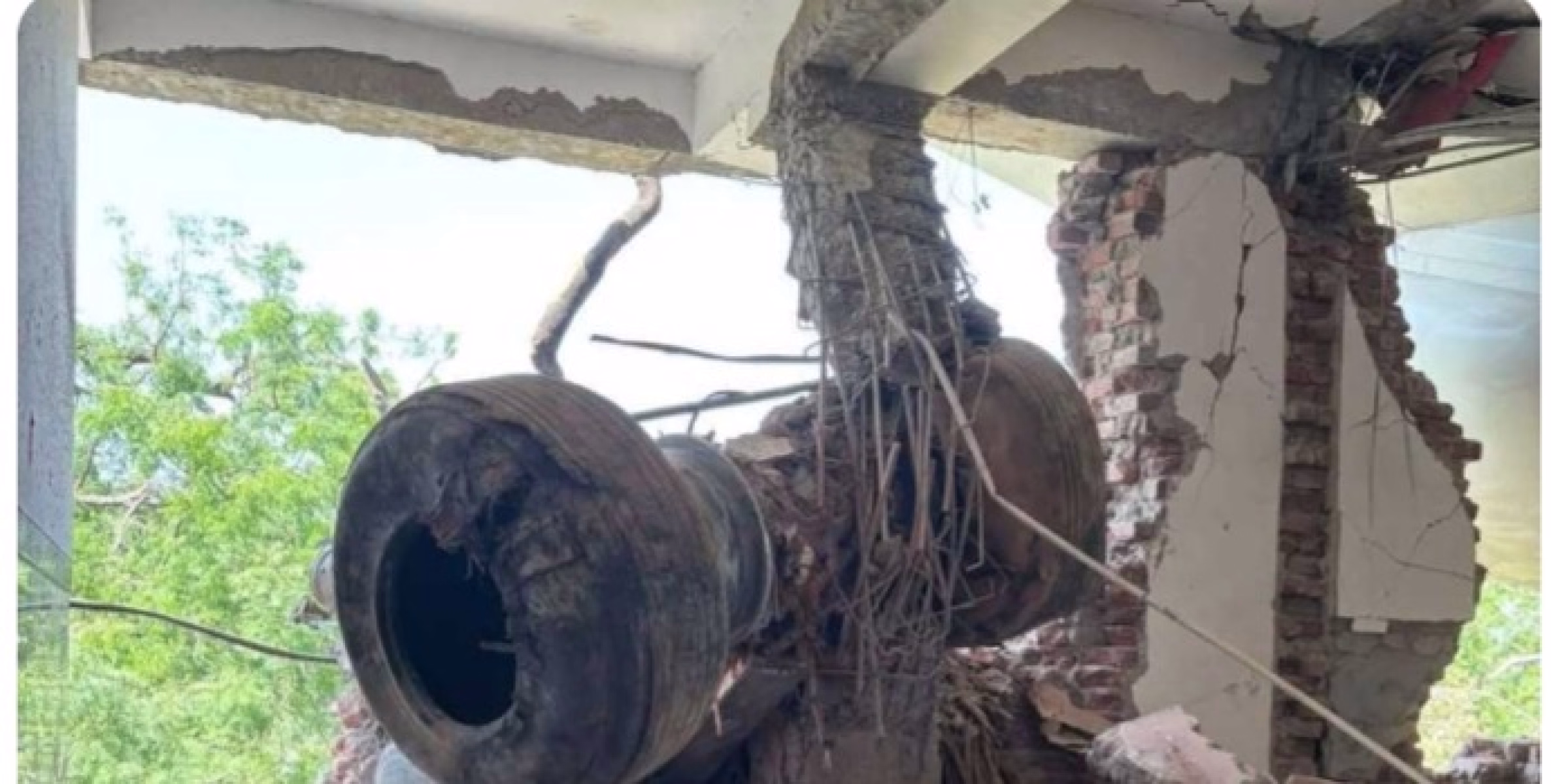 അഹമ്മദാബാദ് വിമാന ദുരന്തം: ബ്ലാക്ക് ബോക്സ് കണ്ടെത്തി