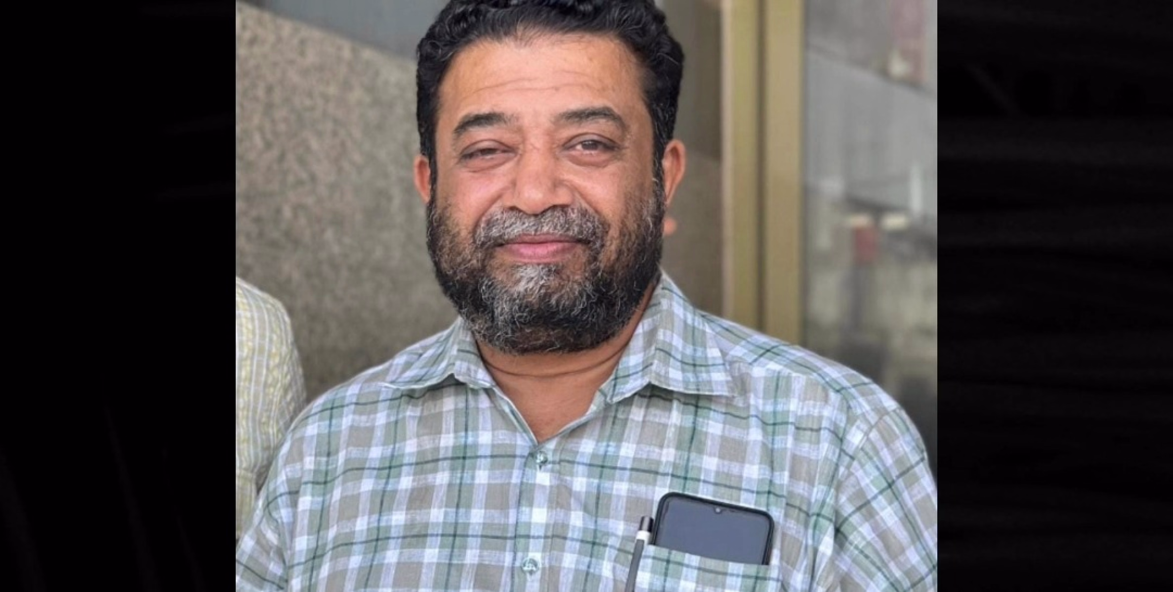 നിര്യാതനായി 