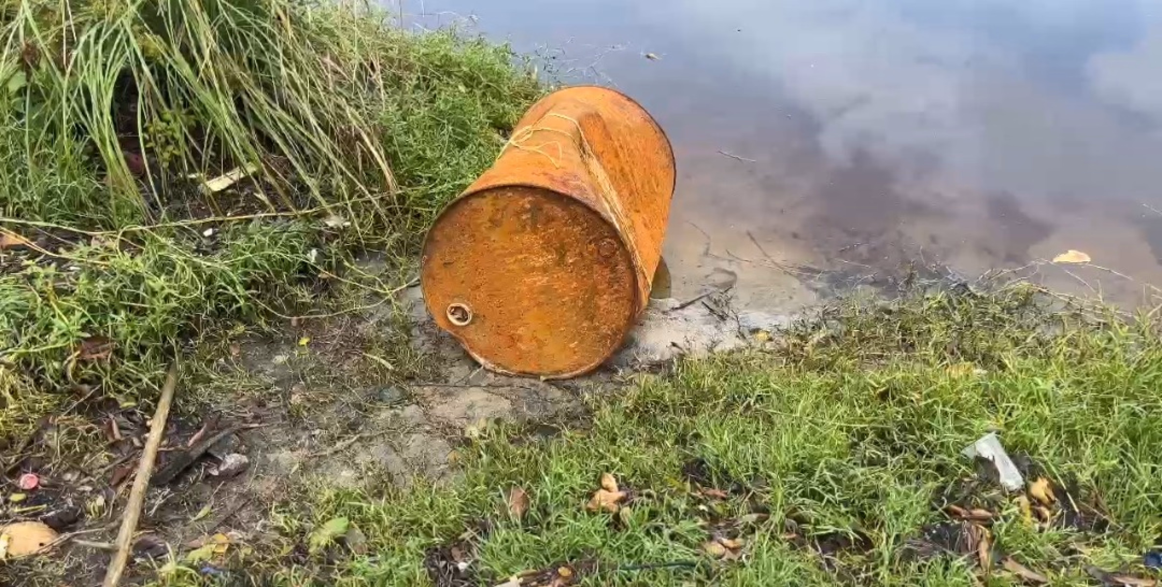 ആലപ്പുഴ കാട്ടൂർ കടപ്പുറത്ത് വീപ്പ അടിഞ്ഞു