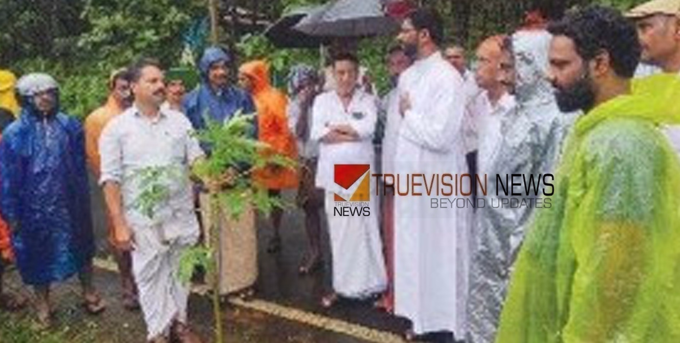 ഇനി ഭംഗി കൂടും; കുണ്ടുതോട് -തൊട്ടില്‍പ്പാലം റോഡില്‍ സൗന്ദര്യവത്കരണ പദ്ധതിക്ക് തുടക്കം 