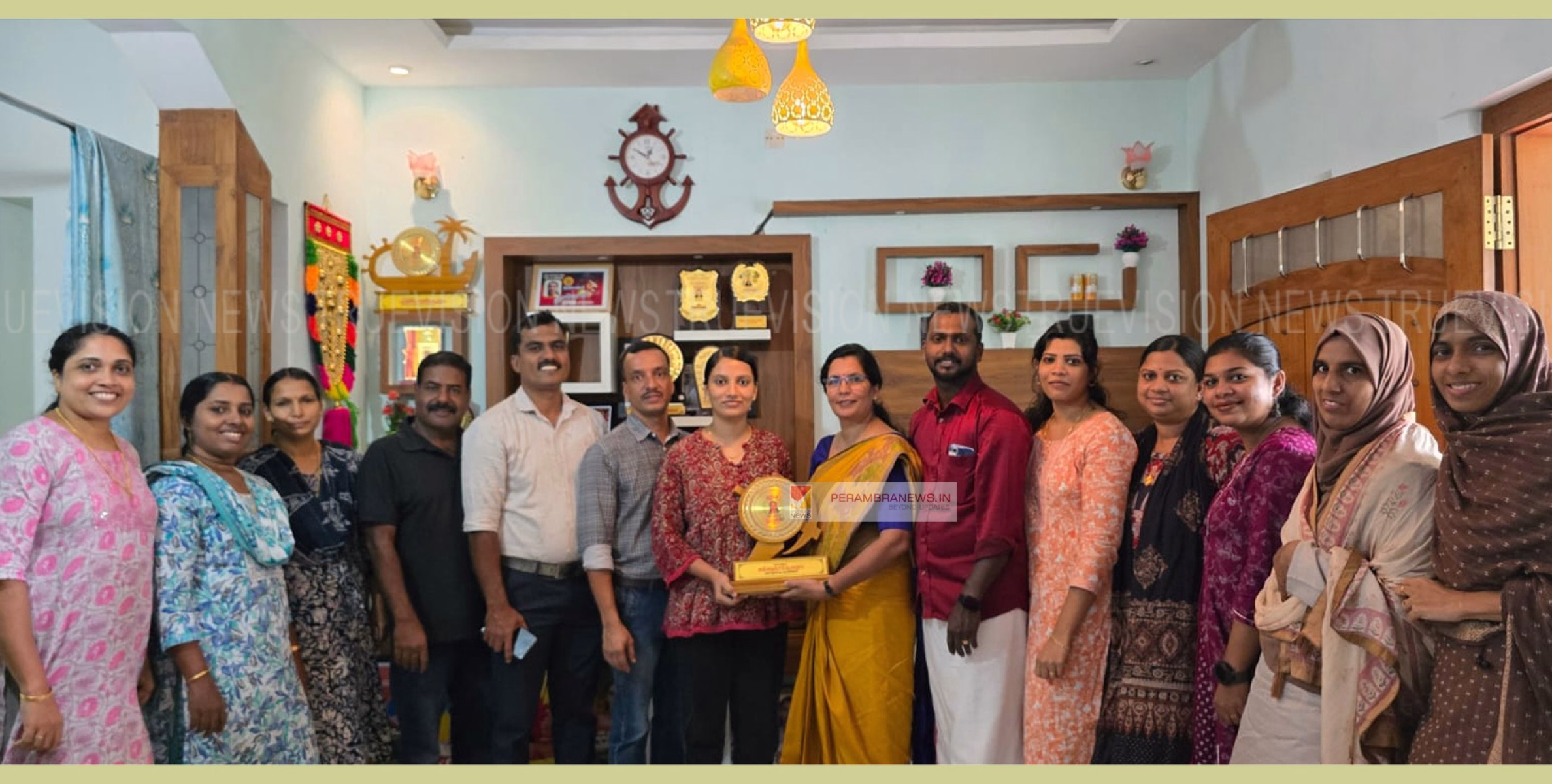 ദീപ്നിയയ്ക്ക് പേരാമ്പ്ര ബിആര്‍സി യുടെ അനുമോദനം