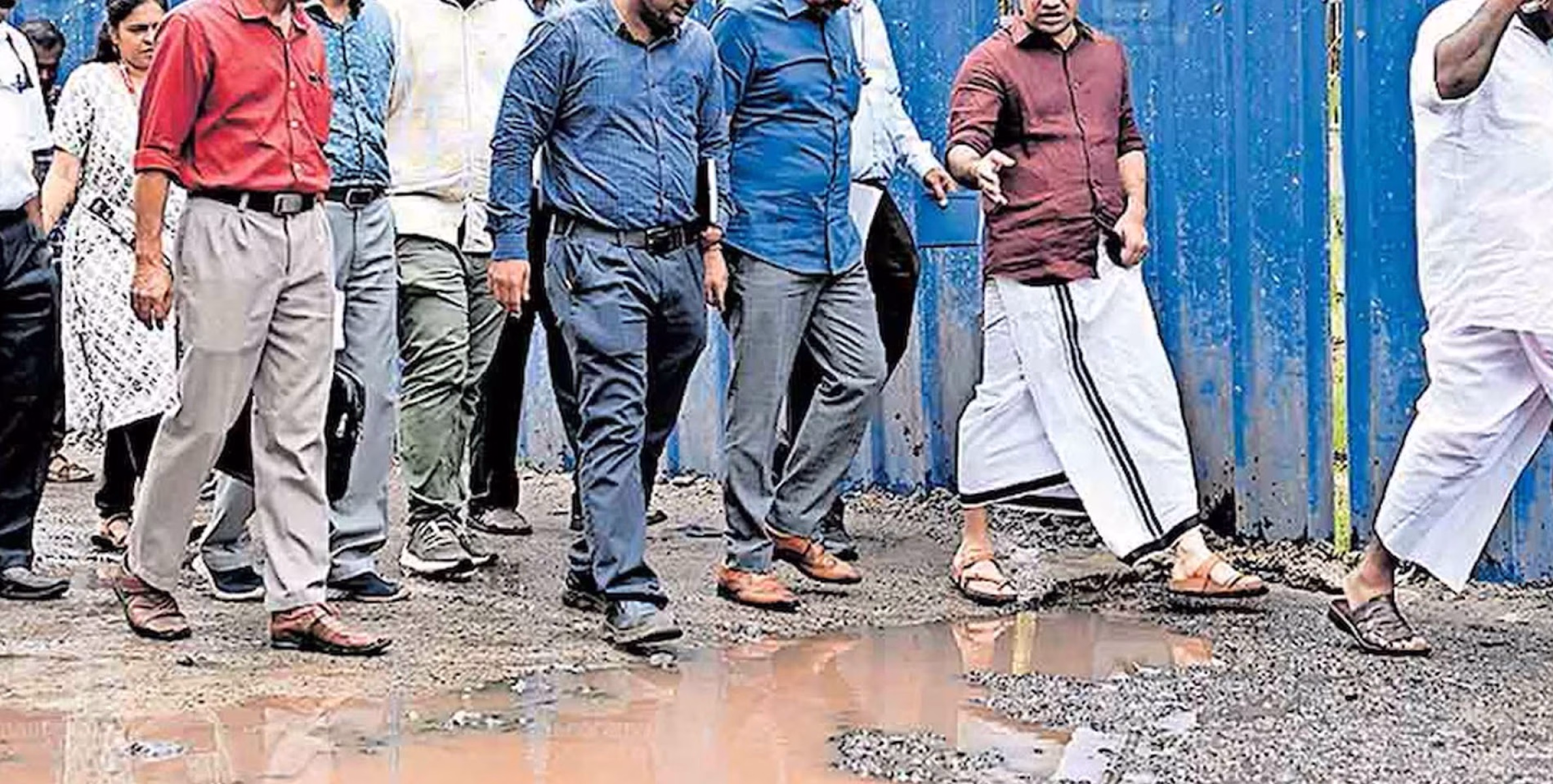 സൗത്ത് റെയിൽ‌വേ സ്റ്റേഷൻ വികസനം: കരാർ കമ്പനിയെ റെയിൽവേ കരിമ്പട്ടികയിൽപെടുത്തും