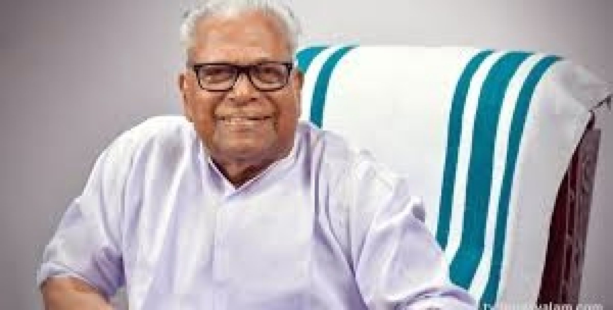 വിഎസിന്റെ ആരോഗ്യ നിലയിൽ നേരിയ പുരോഗതി; തീവ്ര പരിചരണ വിഭാഗത്തിൽ ചികിത്സയിലെന്ന് മെഡിക്കൽ ബുള്ളറ്റിൻ
