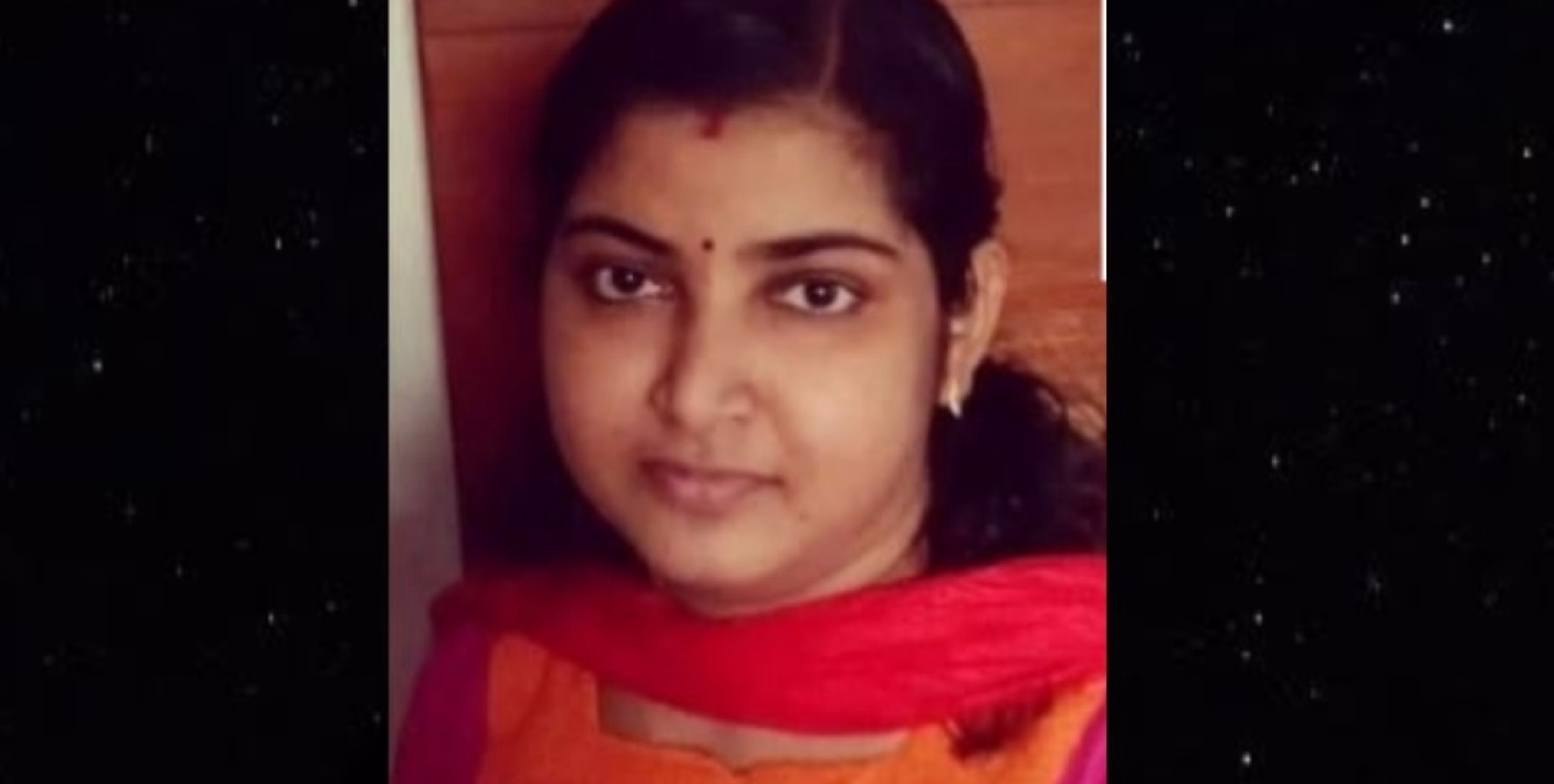 നിര്യാതയായി 
