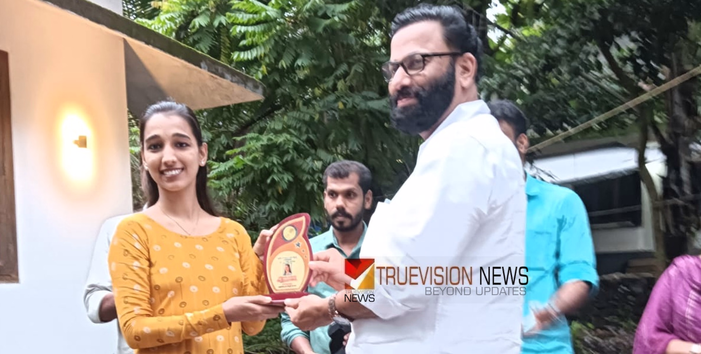 മികവ് പുലർത്തി; ഉന്നത വിജയികളെ അനുമോദിച്ച് സിപിഐഎം 