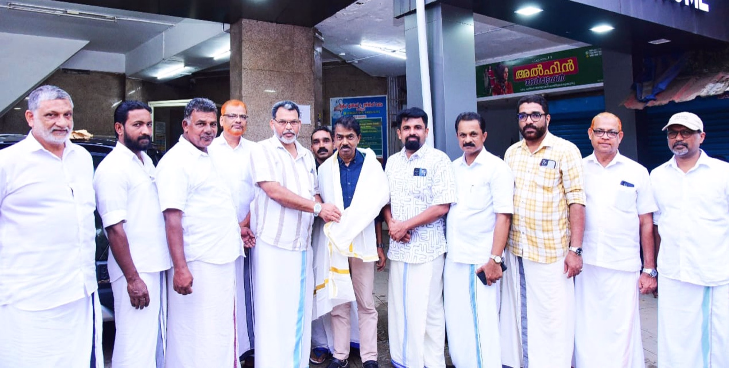 മേപ്പയ്യൂര്‍ പഞ്ചായത്ത് മുസ്ലിം ലീഗ് കമ്മിറ്റി ഡോക്ടേഴ്‌സ് ഡേ ആദരിച്ചു.
