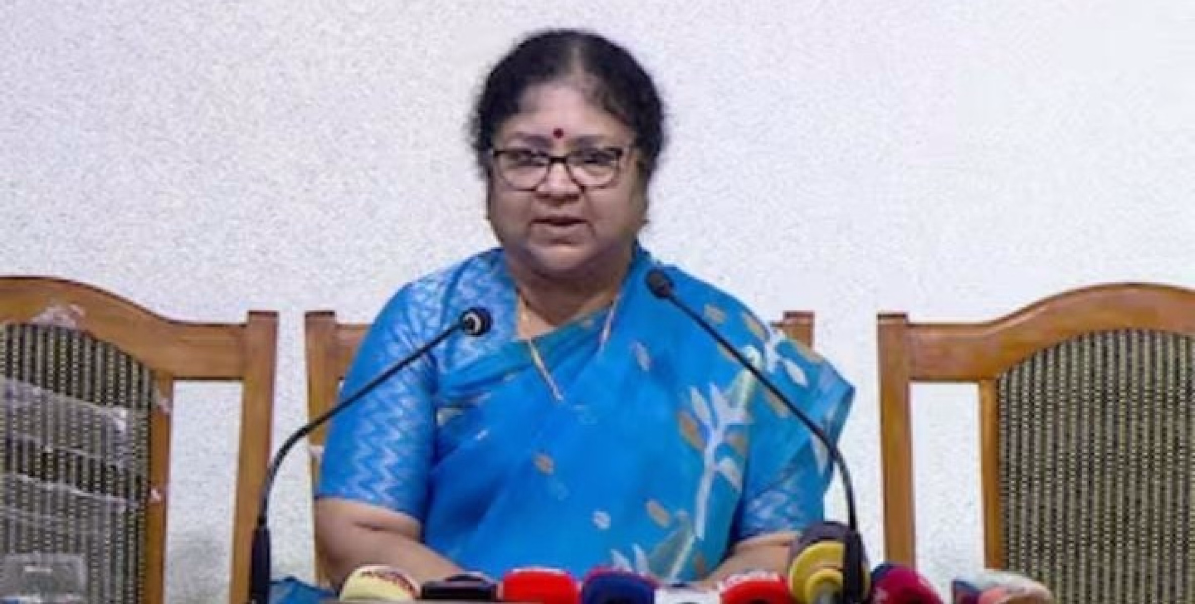 രജിസ്ട്രാർക്ക് പദവിയിൽ തുടരാം, തടസമില്ല, വിസിയുടേത് അധികാര ദുർവിനിയോ​ഗം': മന്ത്രി ആർ ബിന്ദു