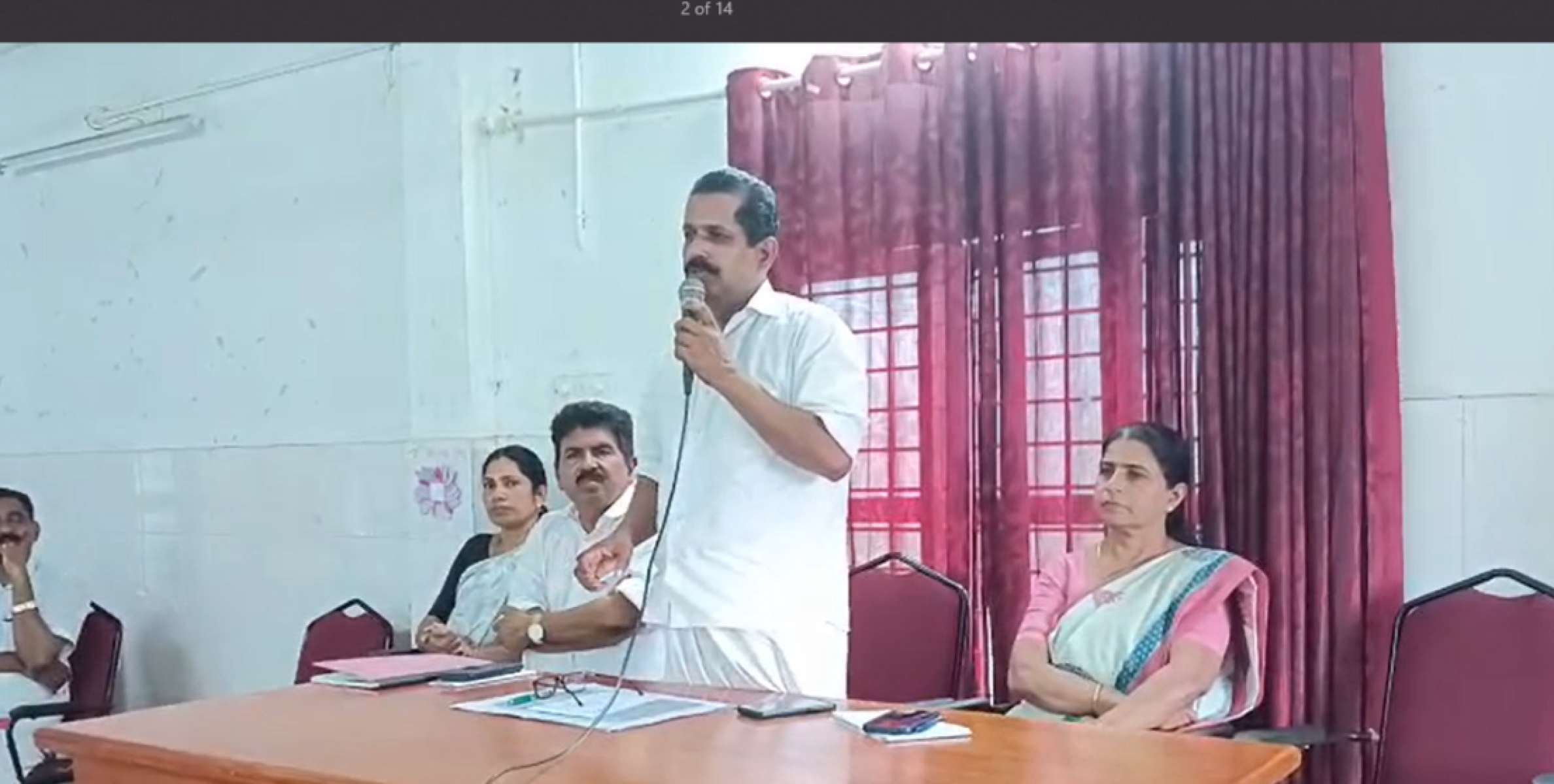400 കെ വി നഷ്ടപരിഹാരം പുതിയ പാക്കേജിനെതിരായ പ്രതിഷേധം കനക്കുന്നു ; അയ്യങ്കുന്നിൽ കർഷകർ യോഗം ചേർന്നു