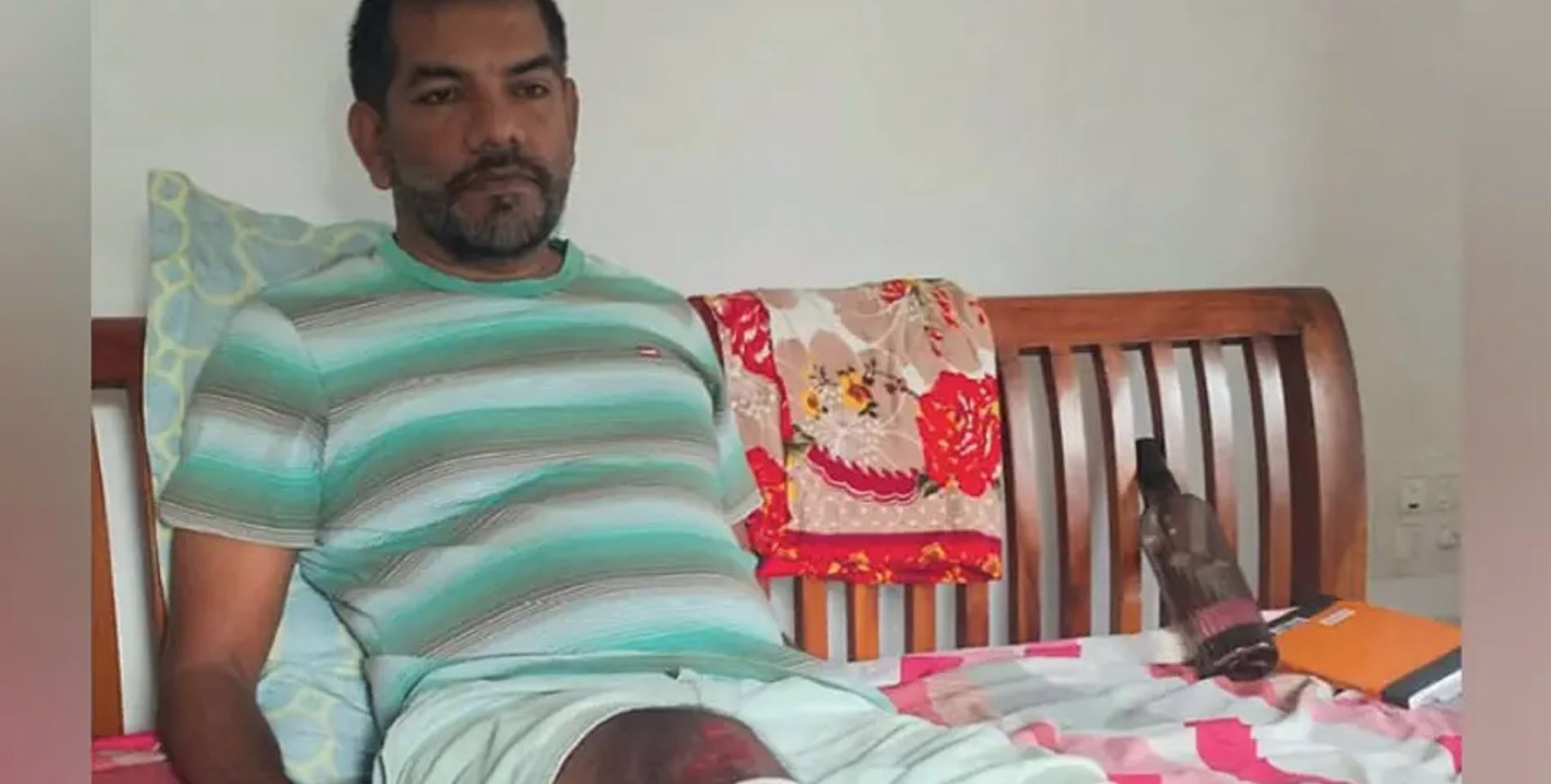 അഭിഭാഷകൻ സ്കൂട്ടർ തെന്നി  മറിഞ്ഞുവീണു: നടത്തിപ്പുകാർക്കെതിരെ കേസെടുത്തു