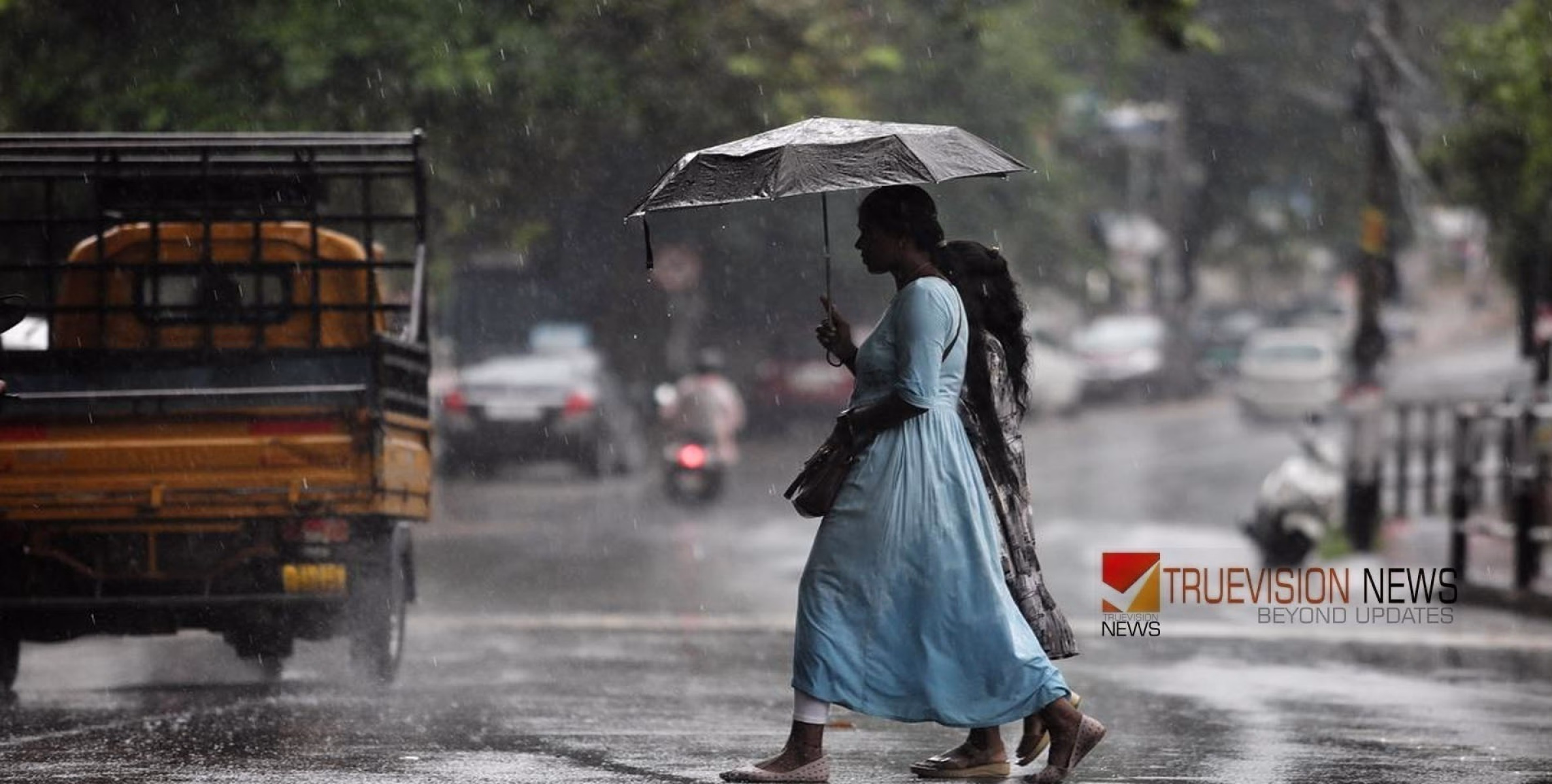 കാലാവസ്ഥ മുന്നറിയിപ്പിൽ വീണ്ടും മാറ്റം;സംസ്ഥാനത്ത റെഡ് അലേർട്ട് മൊത്തത്തിൽ പിൻവലിച്ചു