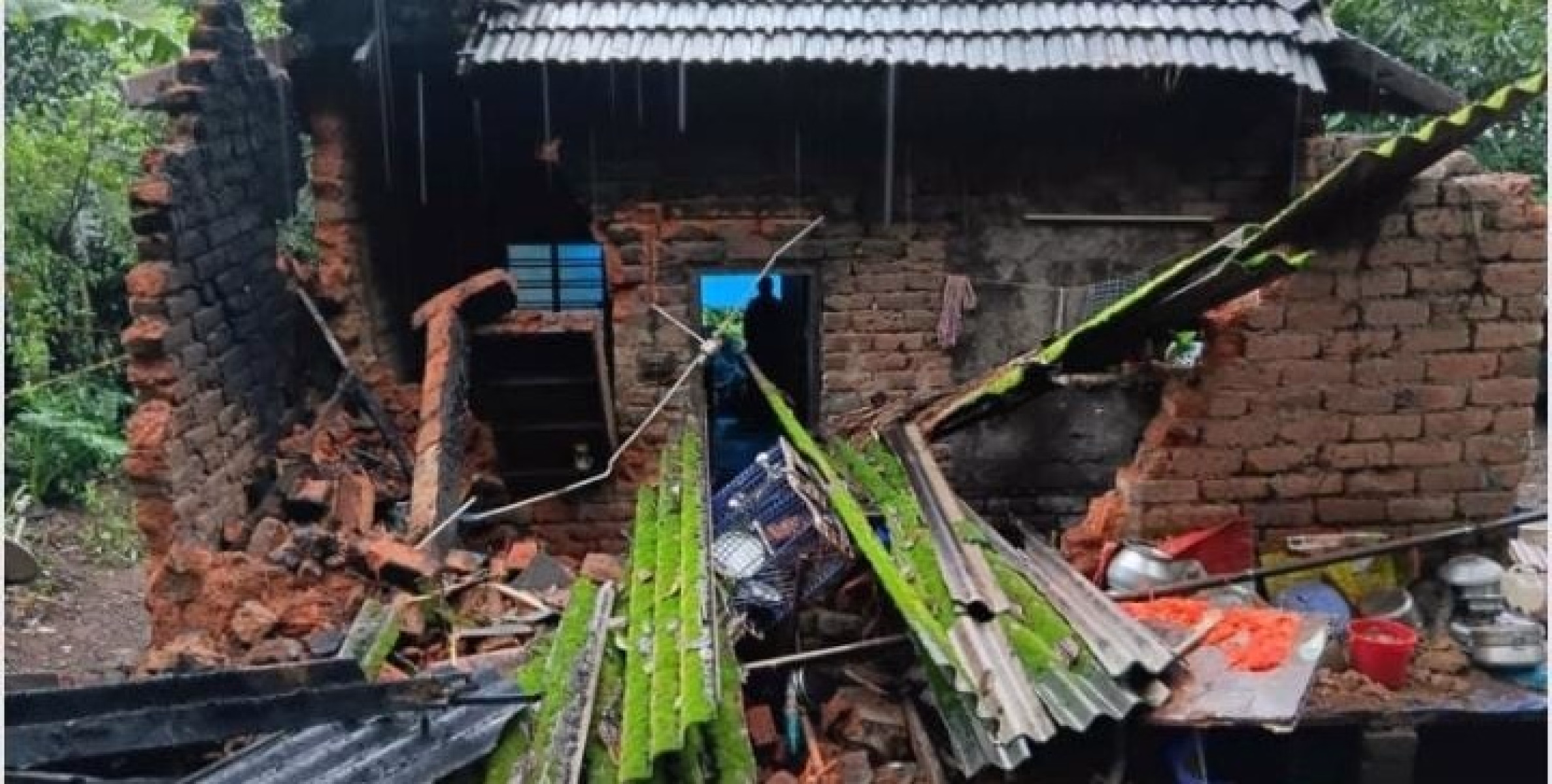 കൊട്ടിയൂർ പാലുകാച്ചിയിൽ കനത്ത മഴയിൽ വീട് തകർന്നു
