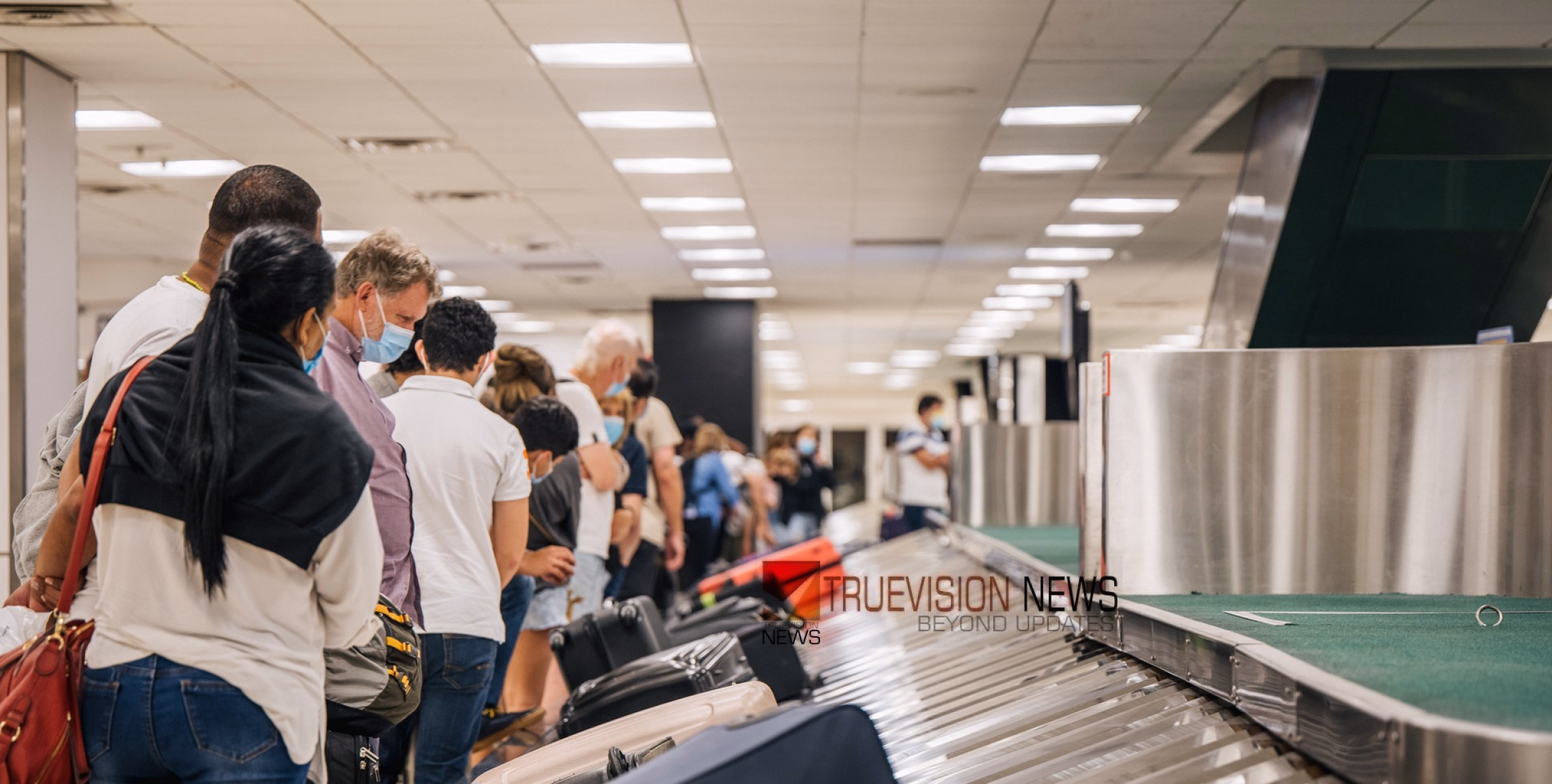 ബാഗുകൾ ദുബായിൽ, യാത്രക്കാർ ദില്ലിയിൽ; സ്പൈസ് ജെറ്റ് വിമാനം ലഗേജ് ഇല്ലാതെ ലാൻഡ് ചെയ്തു, കൺവെയർ ബെൽറ്റിന് ചുറ്റും കാത്തുനിന്ന 148 യാത്രക്കാ‍ർ അമ്പരന്നു