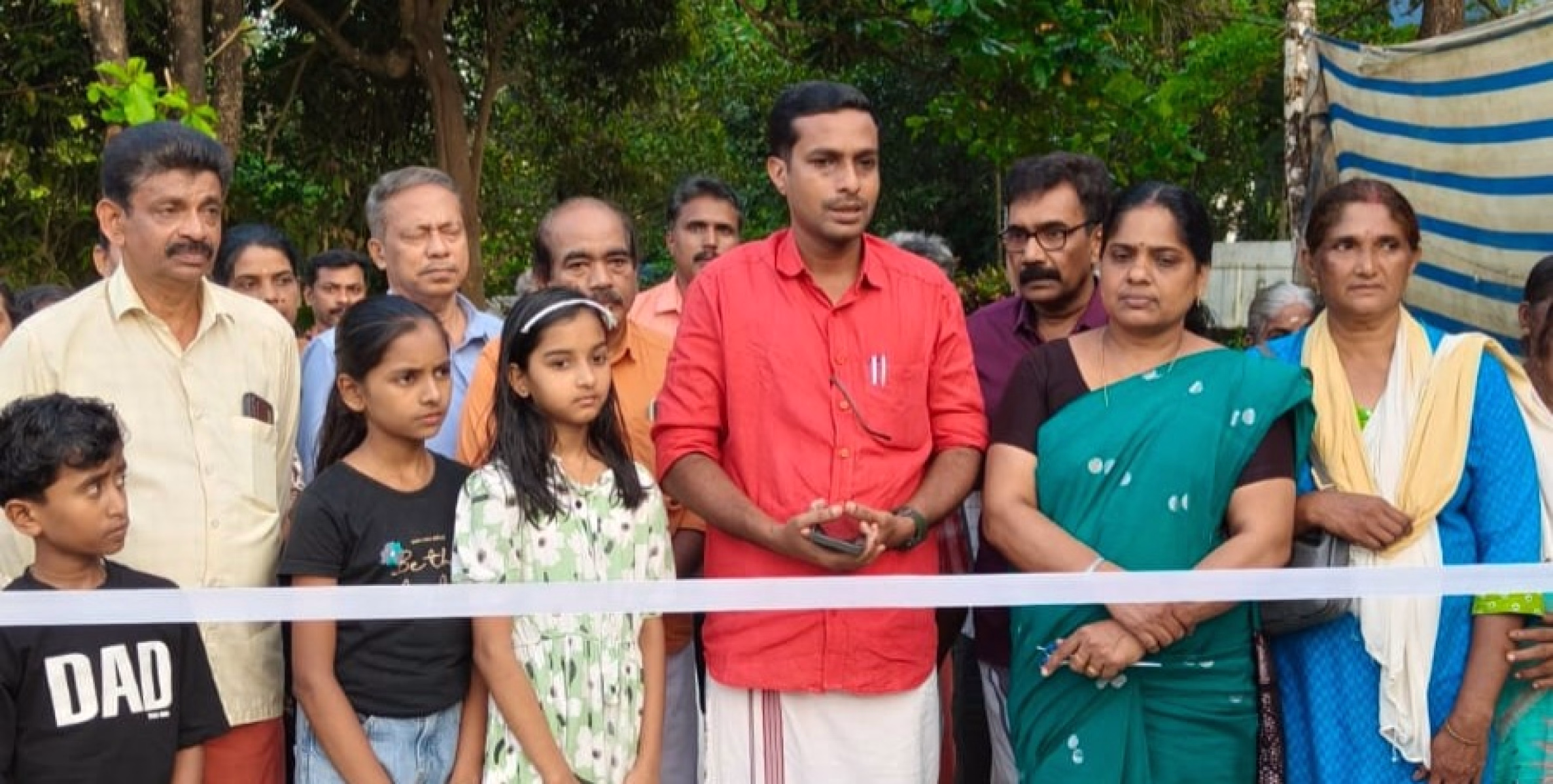 പോലീസ് സ്റ്റേഷൻ കോടാൽ പുഴക്കര റോഡ് ഉദ്ഘാടനം ചെയ്തു