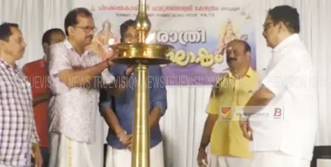 ബാലുശ്ശേരി ചിറക്കല്‍ കാവ് ചാമുണ്ഡേശ്വരി ക്ഷേത്രത്തിലെ നവരാത്രി ആഘോഷ പരിപാടിക്ക് തുടക്കമായി