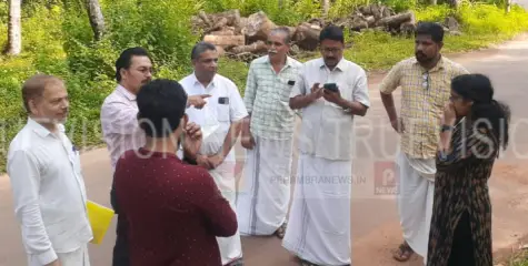 എടവരാട് ഹെല്‍ത്ത് സബ്‌സെന്റര്‍ നിര്‍ദ്ദിഷ്ട സ്ഥലം  എന്‍എച്ച്എം  ഉദ്യേഗസ്ഥ സംഘം സന്ദര്‍ശിച്ചു