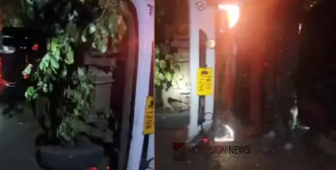 #accident | ചിറ്റൂരിൽ നിയന്ത്രണം വിട്ട ലോറി ബസ് സ്റ്റോപ്പിലേക്ക് മറിഞ്ഞ് അപകടം; കിടന്നുറങ്ങിയ യുവതിയ്ക്ക് ദാരുണാന്ത്യം