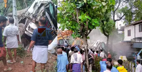 #mannarkkadaccident | വൻ അപകടം, ലോറി പാഞ്ഞുകയറി അപകടത്തിൽ മൂന്ന് വിദ്യാർത്ഥികളുടെ നില ഗുരുതരം, മരണം നാലായി 