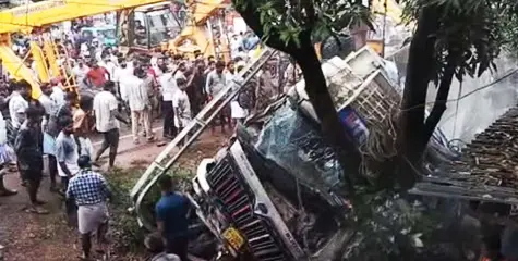 പാലക്കാട് ദുരന്തം;മുഖ്യമന്ത്രിയും, വിദ്യാഭ്യാസമന്ത്രിയും ദുഃഖം രേഖപ്പെടുത്തി 