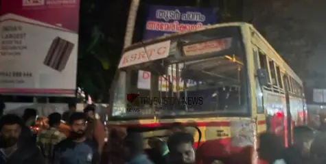 #accident | കെഎസ്ആർടിസി ബസും കാറും കൂട്ടിയിടിച്ച് അപകടം: കാർ ഓടിച്ചയാൾക്ക് ദാരുണാന്ത്യം; കുഞ്ഞിനടക്കം മൂന്ന് യാത്രക്കാർക്ക് ഗുരുതര പരിക്ക്