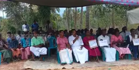 ആന തുരത്തൽ വെറും പ്രഹസനമെന്ന് സമരക്കാർ; ആറളം ഫാം പുരധിവാസ മേഖലയിലെ രാപകൽ സമരം മൂന്നാം ദിവസം പിന്നിടുന്നു