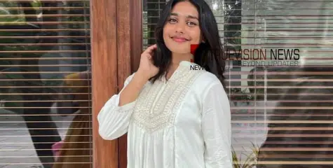 നാദാപുരം വെള്ളൂരിൽ ഡിഗ്രി വിദ്യാര്‍ത്ഥിനി തൂങ്ങി മരിച്ച നിലയില്‍