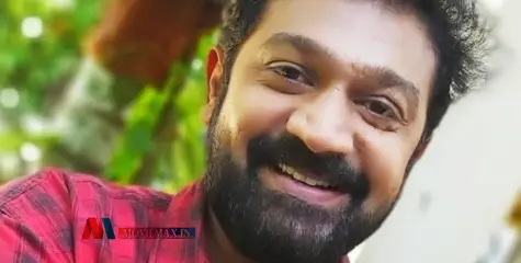 'കരൾ പകുത്ത് നൽകാൻ കൊതിച്ച് മകൾ'; നെയ്തെടുത്ത സ്വപ്നങ്ങൾ ബാക്കിയാക്കി വിഷ്ണുപ്രസാദ് യാത്രയായി