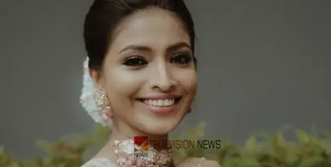 വിദേശത്ത് ജോലി വാഗ്ദാനം ചെയ്ത് സംസ്ഥാനത്തുടനീളം തട്ടിപ്പ് ; പത്തനംതിട്ട സ്വദേശിനി  പിടിയിൽ