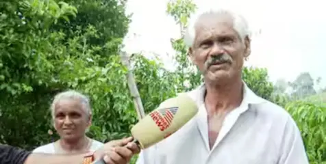 പൊലീസ് സുരക്ഷ ഒഴിവാക്കി പ്രിയങ്ക ഗാന്ധി കർഷകന്‍റെ വീട്ടിൽ; അപ്രതീക്ഷിത സന്ദര്‍ശനത്തിന്‍റെ സന്തോഷത്തിൽ ജോണി
