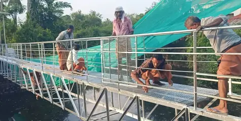 കോപ്പാലത്ത് കമ്പിപ്പാലം ബലപ്പെടുത്തൽ പ്രവൃത്തി പൂർത്തിയായി ; യാത്രാ നിരോധനം പിൻ വലിച്ചു