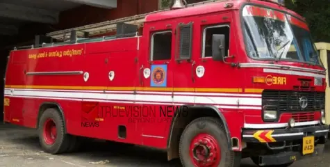 കിണർ വൃത്തിയാക്കാനിറങ്ങി; വളയത്ത് കിണറിൽ അകപ്പെട്ട തൊഴിലാളിക്ക് രക്ഷകരായി നാദാപുരം ഫയർ ഫോഴ്സ് 