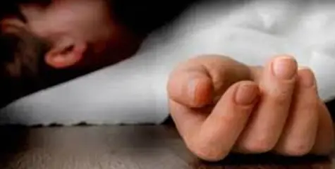 നിർത്തിയിട്ട കാർ ഉരുണ്ടിറങ്ങി ദേഹത്ത് കയറി രണ്ടര വയസ്സുകാരന് ദാരുണാന്ത്യം