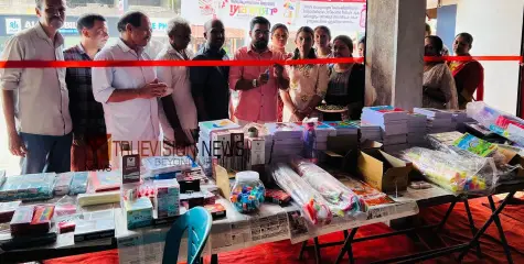 പുത്തൻ ബാഗും കുടയും; കക്കട്ടിൽ വിദ്യാർത്ഥികൾക്കായി സ്കൂൾ വിപണി സജീവം 