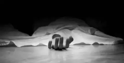 ‌കാസർകോട് വെള്ളരിക്കുണ്ട് പ്ലസ് വണ്‍ വിദ്യാർത്ഥിനി രക്തസ്രാവം മൂലം മരിച്ചു