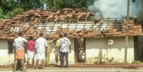 പാചകവാതക സിലിണ്ടര്‍ പൊട്ടിത്തെറിച്ച് വീടിന് നാശം