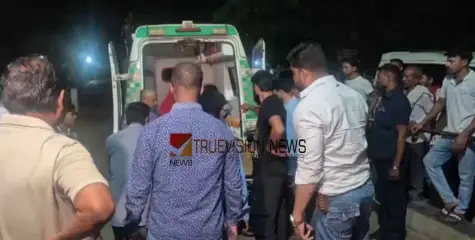  ട്രക്കും ട്രെയിലറും കൂട്ടിയിടിച്ച് അപകടം; നാല് കുട്ടികൾ ഉൾപ്പടെ 13 പേർക്ക് ദാരുണാന്ത്യം, നിരവധി പേര്‍ക്ക് പരിക്ക്