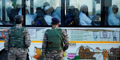 വെടിയൊച്ചകള്‍ നിലച്ചു; കശ്മീരില്‍ നിന്ന് ഹജ് തീര്‍ഥാടകര്‍ മക്കയിലേക്ക്