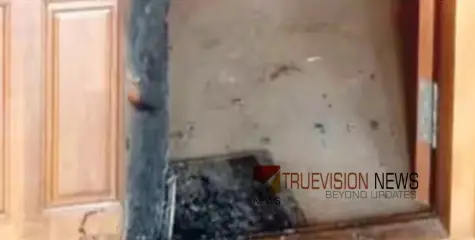 ഇരുമ്പ് ഗ്രിൽ തകർത്ത് അകത്ത് കടന്നു, അലമാരകൾ കുത്തി തുറന്നു; ആൾതാമസമില്ലാത്ത രണ്ട് വീടുകളിൽ മോഷണ ശ്രമം