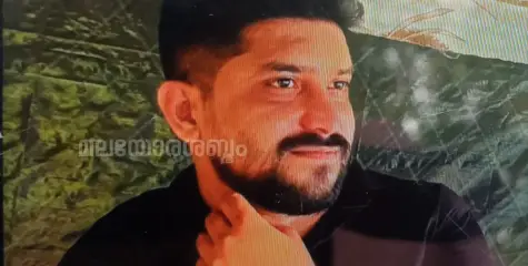 കണ്ണൂരിൽ ഭാര്യയെ പേടിപ്പിക്കാൻ കഴുത്തിൽ കയറിട്ടു; സ്റ്റൂൾ ഒടിഞ്ഞ് വീണ് കയർ മുറുകി ഓട്ടോ ഡ്രൈവർ മരിച്ചു