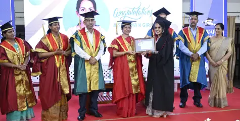 ഡോ.മൂപ്പൻസ് നഴ്സിംഗ് കോളേജിൽ ബിരുദദാന ചടങ്ങ് നടന്നു
